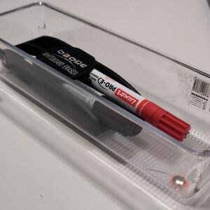 Luxor Red Whiteboard Marker with Eraser
